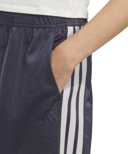 adidas（アディダス）の「アディダス adidas トリコット ルーズフィット ストレートレッグ オープンヘムパンツ（その他パンツ・レディース・ブラック/ベージュ/ネイビー・S/M/L/XL）」の14枚目の写真