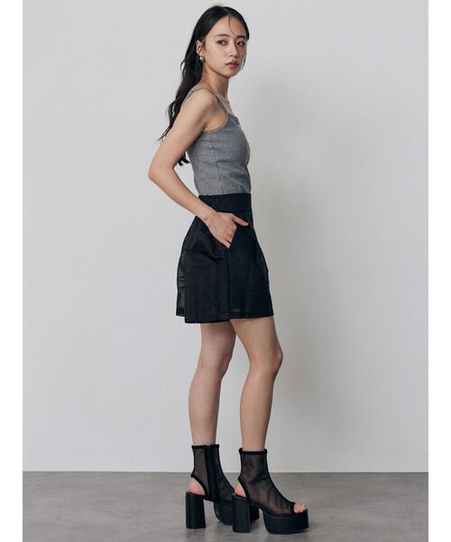 MURUA（ムルーア）の「【セットアップ対応】タックレースショートパンツ（その他パンツ・レディース・ブラック/アイボリー・FREE）」の21枚目の写真