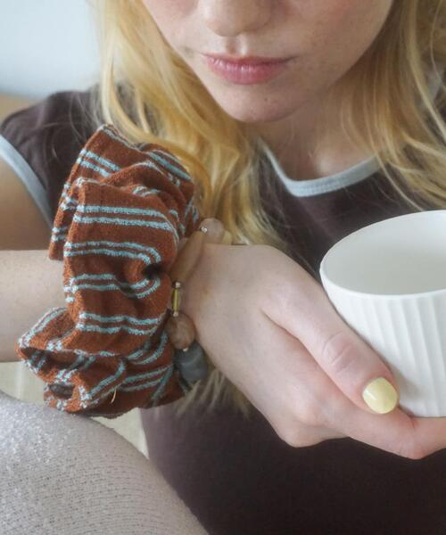 SMELLY（スメリー）の「パイルストライプシュシュ（シュシュ・レディース・ブラウン系その他/ピンク系その他・-）」の8枚目の写真