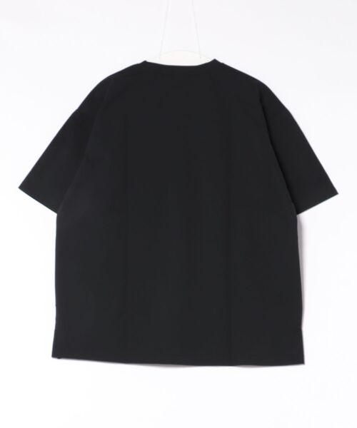 ragged mountain(ラギットマウンテン)の「【RAGGED MOUNTAIN/ラギットマウンテン】【驚きの軽さ・エアライト】BARTLETT/バートレット オーバーサイズ ポケットTシャツ ストレッチ・速乾 涼しい・ベタつかない 吸汗(Tシャツ/カットソー・メンズ・ブラック/チャコールグレー/カーキ/ネイビー・X-LARGE/MEDIUM/LARGE)」の15枚目の写真