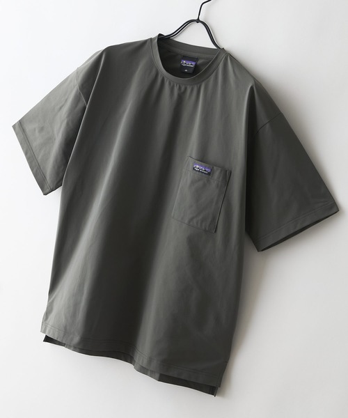 ragged mountain(ラギットマウンテン)の「【RAGGED MOUNTAIN/ラギットマウンテン】【驚きの軽さ・エアライト】BARTLETT/バートレット オーバーサイズ ポケットTシャツ ストレッチ・速乾 涼しい・ベタつかない 吸汗(Tシャツ/カットソー・メンズ・ブラック/チャコールグレー/カーキ/ネイビー・X-LARGE/MEDIUM/LARGE)」の3枚目の写真