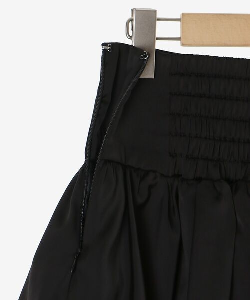 MAJESTIC LEGON（マジェスティックレゴン）の「バルーンミニスカパン（スカート・レディース・アイボリー/ブラック・MEDIUM）」の6枚目の写真