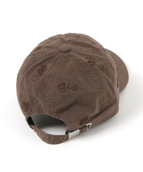 studio CLIP（スタディオクリップ）の「【抗菌防臭】総刺繍キャップ（キャップ・レディース・ブラウン/アイボリー・FREE）」の8枚目の写真