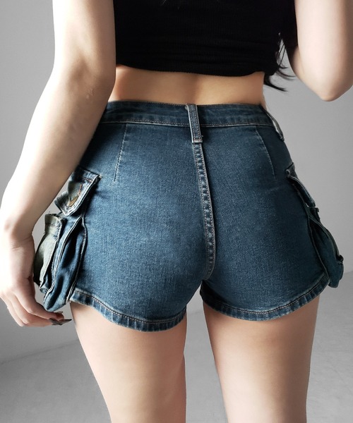 me+em select(ミームセレクト)の「【 ウエスト折り返し可能2WAY /3size 】ヴィンテージアウトポケットマイクロデニムショートパンツ / vintage out pocket micro denim short pants ※※(デニムパンツ・レディース・ブルー/ブラック・LARGE/MEDIUM/SMALL)」の5枚目の写真
