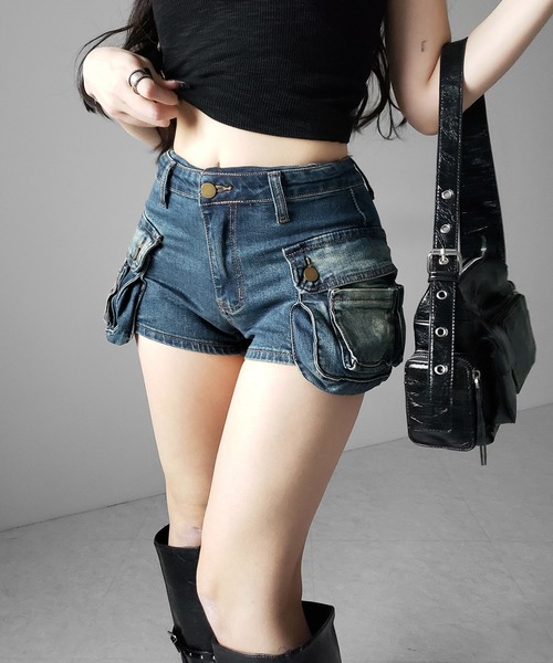 me+em select(ミームセレクト)の「【 ウエスト折り返し可能2WAY /3size 】ヴィンテージアウトポケットマイクロデニムショートパンツ / vintage out pocket micro denim short pants ※※(デニムパンツ・レディース・ブルー/ブラック・LARGE/MEDIUM/SMALL)」の9枚目の写真