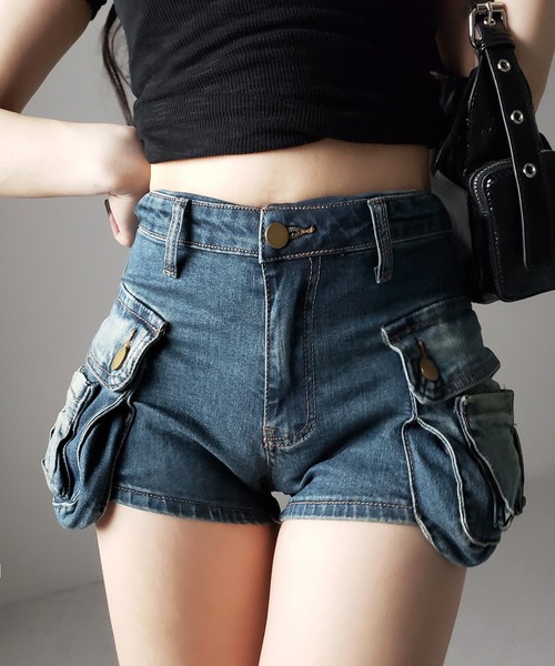 me+em select(ミームセレクト)の「【 ウエスト折り返し可能2WAY /3size 】ヴィンテージアウトポケットマイクロデニムショートパンツ / vintage out pocket micro denim short pants ※※(デニムパンツ・レディース・ブルー/ブラック・LARGE/MEDIUM/SMALL)」の4枚目の写真