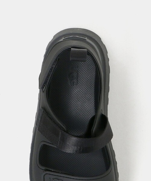 UGG(アグ)の「<UGG>ゴールデングロウ サンダル(サンダル・レディース・ナチュラル/ブラック・5/7/6/8)」の20枚目の写真