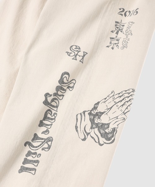 SUGARHILL（シュガーヒル）の「TATTOO FLASH PRINT MODERN DENIM WIDE CUT（デニムパンツ・メンズ・ベージュ系その他・30）」の2枚目の写真