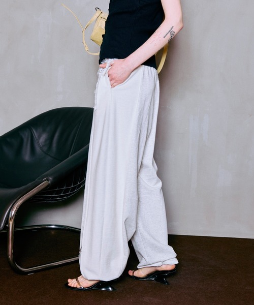 MAISON SPECIAL(メゾンスペシャル)の「【PRE-ORDER】Front Zip Sweat Pants/フロントZIPスウェットパンツ(スウェットパンツ・レディース・ピンク/ライトグレー/チャコールグレー・36/38)」の14枚目の写真