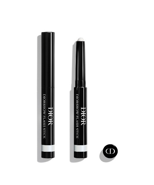 Dior(ディオール)の「ディオールショウ フラッシュ スティック(アイシャドウ・レディース・481 ブラン ポンチョ/851 ローズウッド チュール/965 プラム ジュノン(限定色)/545 ベージュ チュール/006 パール スター/280 ラッキー クローバー(限定色)/658 ベージュ ミッツァ/024 セレスティアル スター・FREE)」の2枚目の写真