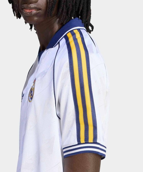 adidas(アディダス)の「レアル・マドリード オリジナルス ユニフォーム / アディダス adidas(Tシャツ/カットソー・メンズ・ホワイト・XX-LARGE/X-LARGE/SMALL/MEDIUM/LARGE/XXX-LARGE)」の4枚目の写真