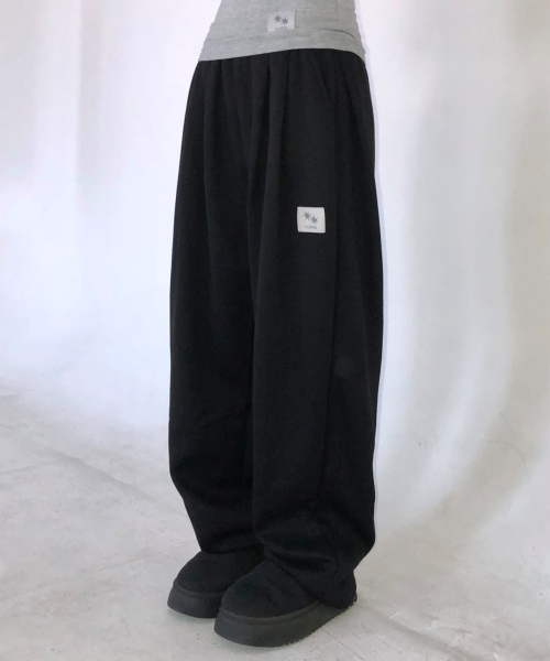 COIRIS_(コイリス)の「プレインピンタックワイドバンディングパンツ (2カラー)(スウェットパンツ・レディース・ブラック/グレー・FREE(S))」の7枚目の写真