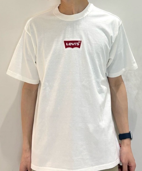 Levi's(リーバイス)の「Levi's(リーバイス)グラフィックTシャツ(Tシャツ/カットソー・メンズ・ホワイト・L/S/M)」の1枚目の写真
