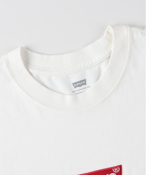 Levi's(リーバイス)の「Levi's(リーバイス)グラフィックTシャツ(Tシャツ/カットソー・メンズ・ホワイト・L/S/M)」の4枚目の写真