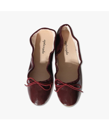 APTO（アプト）の「ララ フラットシューズ AINP001（バレエシューズ）」