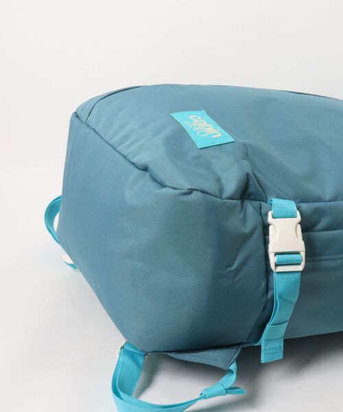 CABINZERO（キャビンゼロ）の「【CABINZERO/キャビンゼロ】CLASSIC 44L - BALI BLUE（バックパック/リュック・メンズ・ブルー・FREE）」の3枚目の写真