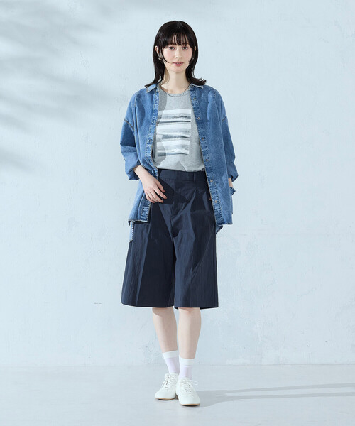 COMME CA ISM（コムサイズム）の「フォトプリント Tシャツ（Tシャツ/カットソー・レディース・アイボリー/ブラック/杢グレー/ネイビー・SMALL/MEDIUM/LARGE）」の18枚目の写真