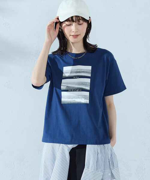 COMME CA ISM（コムサイズム）の「フォトプリント Tシャツ（Tシャツ/カットソー・レディース・アイボリー/ブラック/杢グレー/ネイビー・SMALL/MEDIUM/LARGE）」の6枚目の写真
