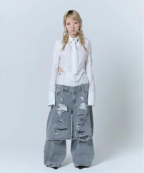 neith.(ネイス)の「neith./ネイス/Destroyed Denim and Legcover(デニムパンツ・レディース・ブルー/グレー・F)」の3枚目の写真