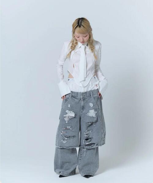 neith.(ネイス)の「neith./ネイス/Destroyed Denim and Legcover(デニムパンツ・レディース・ブルー/グレー・F)」の4枚目の写真