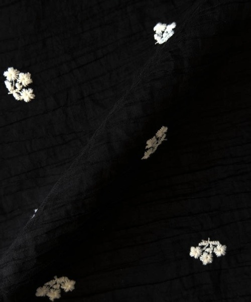 aquagarage(アクアガレージ)の「【新柄新色追加】フラワー刺繍ワイドパンツ(その他パンツ・レディース・ブラック/ブラウン系その他/ブラウン/ホワイト系その他/ブラック系その他・M)」の10枚目の写真