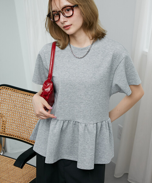PUBLUX(パブリュクス)の「PUBLUX/パブリュクス <接触冷感>クール ポンチ ペプラム Tシャツ 限定展開(Tシャツ/カットソー・レディース・グレー/オフホワイト/チャコールグレー・フリ-)」の9枚目の写真