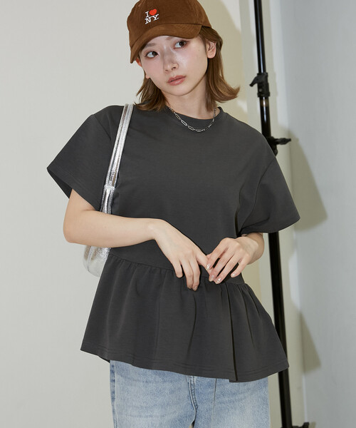 PUBLUX(パブリュクス)の「PUBLUX/パブリュクス <接触冷感>クール ポンチ ペプラム Tシャツ 限定展開(Tシャツ/カットソー・レディース・グレー/オフホワイト/チャコールグレー・フリ-)」の18枚目の写真