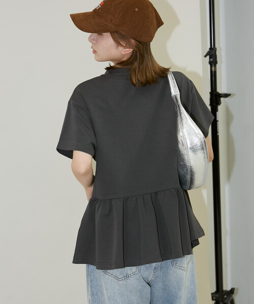 PUBLUX(パブリュクス)の「PUBLUX/パブリュクス <接触冷感>クール ポンチ ペプラム Tシャツ 限定展開(Tシャツ/カットソー・レディース・グレー/オフホワイト/チャコールグレー・フリ-)」の19枚目の写真