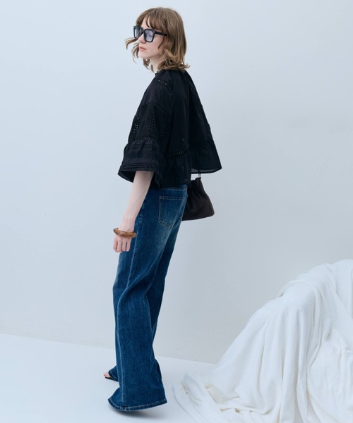 flaeu(フラユ)の「Cut Lace Bell Sleeve Blouse(シャツ/ブラウス・レディース・ホワイト/ブラック・FREE)」の12枚目の写真