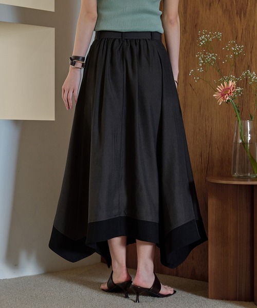 mideal(マイディール)の「two tone frill hem skirt / バイカラーフリルヘムスカート(スカート・レディース・アイボリー/ブラック・FREE)」の17枚目の写真