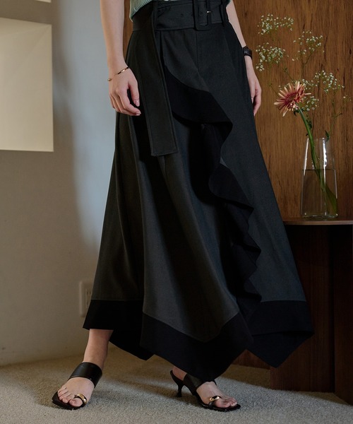mideal(マイディール)の「two tone frill hem skirt / バイカラーフリルヘムスカート(スカート・レディース・アイボリー/ブラック・FREE)」の15枚目の写真