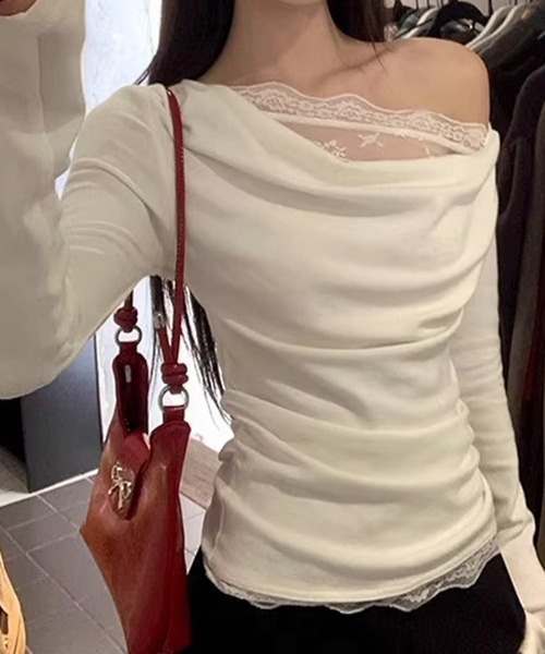 AVYL(アヴィル)の「レースドッキングドレープシャーリングトップス(Tシャツ/カットソー・レディース・オフホワイト・M)」の12枚目の写真