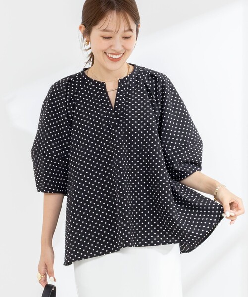 NOLLEY’S(ノーリーズ)の「【WEB限定】サッカードット5分袖タックブラウス(シャツ/ブラウス・レディース・ブラック系その他3/ホワイト系その他4・38)」の17枚目の写真