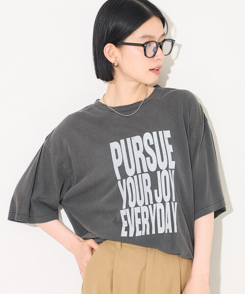 Pigment Logo T‑футболка / Oversize T‑футболка