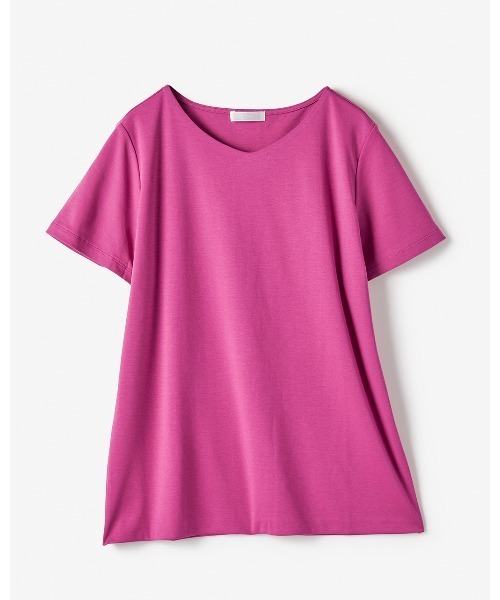 DoCLASSE( ドゥクラッセ)の「【浅Vネック・半袖/スーピマ・DoT】(Tシャツ/カットソー・レディース・グリーン/ブラック/ライトグレー/ダークネイビー/ホワイト・L/M/LL)」の16枚目の写真