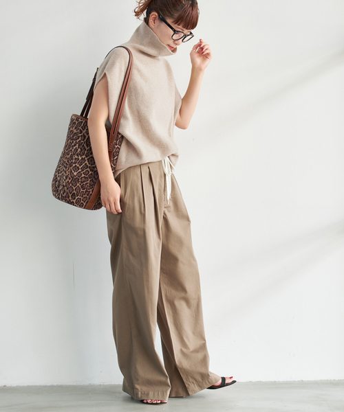 Spick & Span(スピックアンドスパン)の「《新色有り / 追加》オフタートルニットベスト(ベスト・レディース・チャコールグレー/ベージュ/ボルドー・FREE)」の5枚目の写真