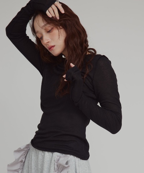 W:Huku(フーク)の「リバーシブルロングスリーブTシャツ / Reversible Long-Sleeve T-Shirt(Tシャツ/カットソー・レディース・ブラック/オフホワイト/ブルー系その他/イエロー系その他/ベージュ・FREE)」の11枚目の写真