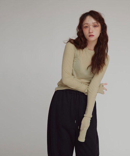 W:Huku(フーク)の「リバーシブルロングスリーブTシャツ / Reversible Long-Sleeve T-Shirt(Tシャツ/カットソー・レディース・ブラック/オフホワイト/ブルー系その他/イエロー系その他/ベージュ・FREE)」の18枚目の写真