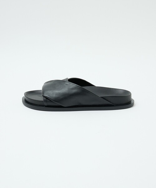 waa.(ワー)の「【Waa .studios / ワースタジオ】XEP SANDALS / XEP サンダル / レザーサンダル / クロスデザイン(サンダル・メンズ・ブラック・42/43/41)」の2枚目の写真