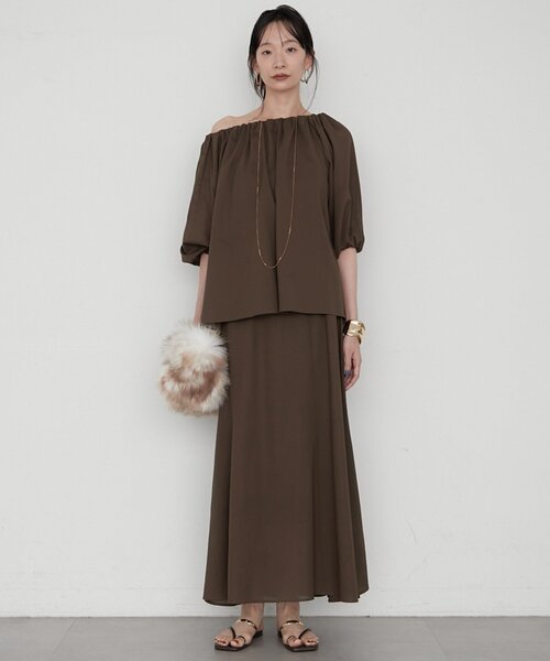 LOUNGEDRESS(ラウンジドレス)の「《セットアップ可》【JAPAN MADE】カラミメッシュオフショルプルオーバー(シャツ/ブラウス・レディース・ブラック/オフホワイト/ブラウン・FREE)」の20枚目の写真