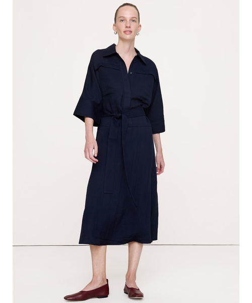 Banana Republic(バナナリパブリック)の「ドレーピーツイル ベルテッド ミディ シャツドレス(ワンピース・レディース・ネイビー・M/S)」の1枚目の写真