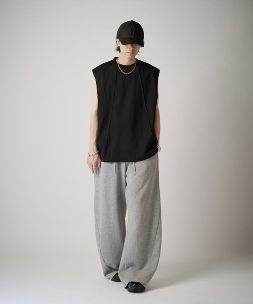 Lui's（ルイス）の「【Neucon】NAKED CURVE SWEAT PANTS / ネイキッドカーブスウェットパンツ / セットアップ対応（スウェットパンツ・メンズ・ブラック/チャコールグレー/杢グレー・2/1）」の6枚目の写真