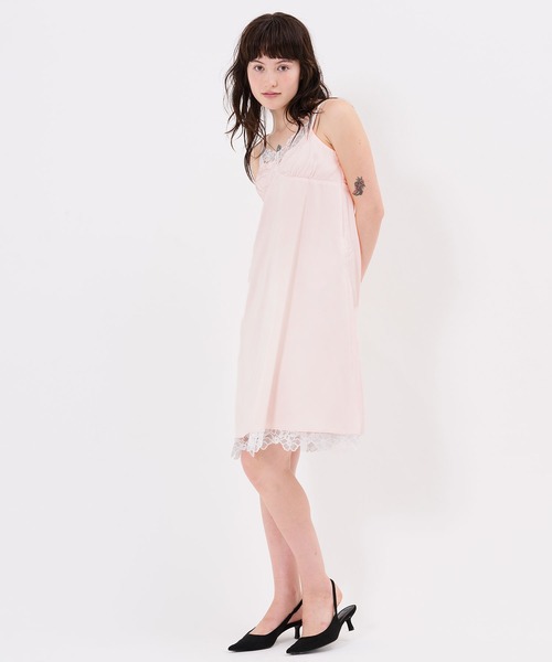 TINA:JOJUN(ティーナジョジュン)の「レーストリム キャミ ワンピース TINA:JOJUN(ワンピース・レディース・ベビーピンク/ミント・M)」の4枚目の写真