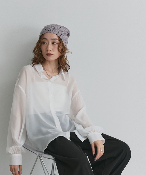 ad thie(アドティエ)の「オーバーサイズ シアー シャツ(シャツ/ブラウス・レディース・ブラック/ダークブラウン/オフホワイト/ブルー・FREE)」の12枚目の写真