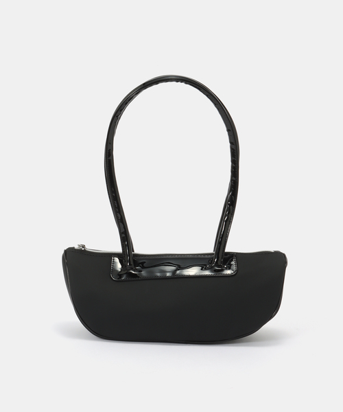 adidas Originals(アディダスオリジナルス)の「adidas originals / アディダス オリジナルス ADICOLOR BOWLING BAG PU(ショルダーバッグ・レディース・ブラック・FREE)」の3枚目の写真