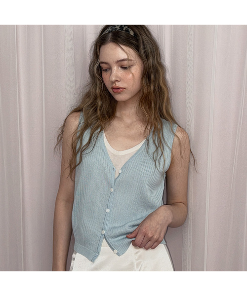 TWEE(トゥウィー)の「ロニ 配色レイヤードニットスリーブレス(Tシャツ/カットソー・レディース・Beige/スカイブルー/ブラック/ライトピンク・FREE)」の4枚目の写真