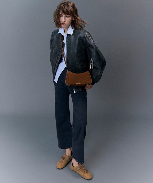 CHARLES & KEITH(チャールズ & キース)の「Aislin アシュリン ショルダーバッグ(ショルダーバッグ・レディース・ブルー系その他7/レディッシュグレー/ダークブラウン系5・S)」の15枚目の写真