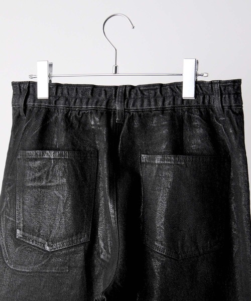 CLEL(クレイル)の「【CLEL】Coating Denim Pants / コーティングデニムパンツ(デニムパンツ・メンズ・ブラック・XS/S/M/L)」の6枚目の写真
