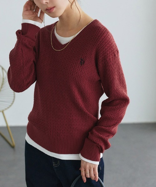 Pierrot(ピエロ)の「U.S.POLO ASSN. Vネックケーブルニット(ニット/セーター・レディース・ネイビー/オフホワイト/杢グレー/レッド系その他/ブラウン系その他・M/LL/L)」の13枚目の写真