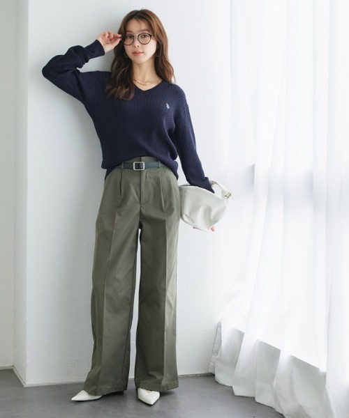 Pierrot(ピエロ)の「U.S.POLO ASSN. Vネックケーブルニット(ニット/セーター・レディース・ネイビー/オフホワイト/杢グレー/レッド系その他/ブラウン系その他・M/LL/L)」の17枚目の写真